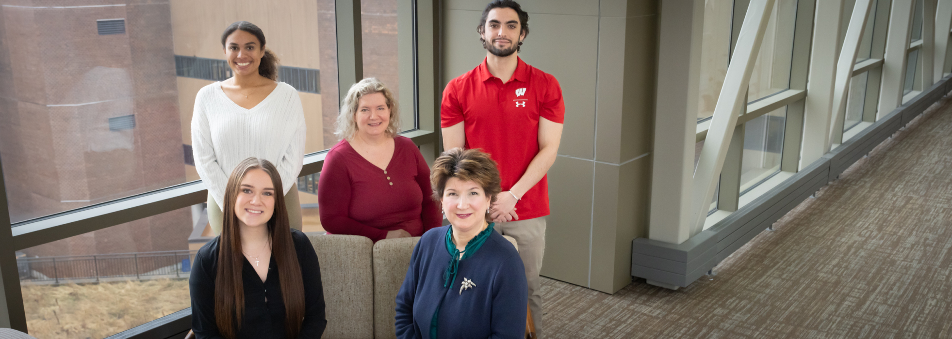 Dr. Mihaela Teodorescu and her lab staff